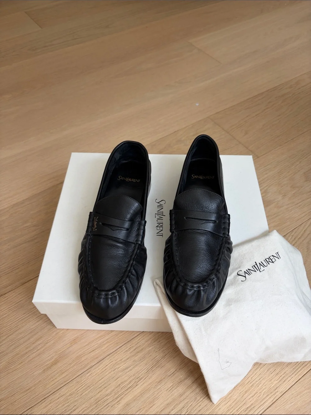 Saint Laurent supple penny